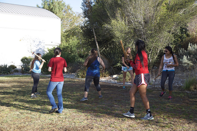 28440096112_b3aef9cf1a_z-2