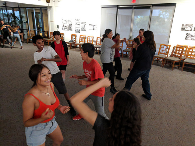 29379046278_081315d668_z